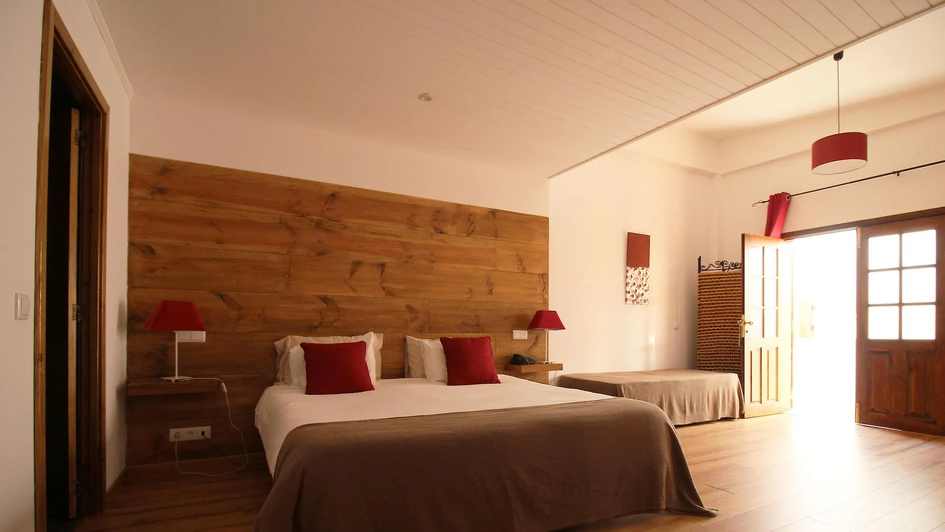 *** Bed and breakfast Guesthouse Vila Lusitania Funchal  Portugal