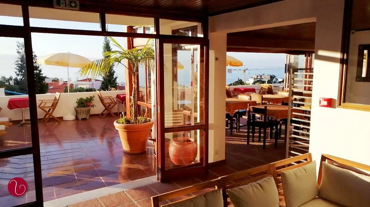 Guesthouse Vila Lusitania 丰沙尔 3*,  葡萄牙
