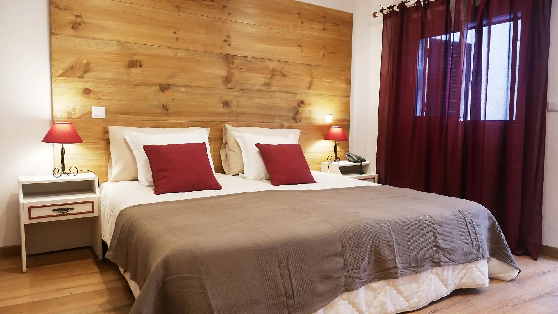 Guesthouse Vila Lusitania Funchal  Bed & Breakfast