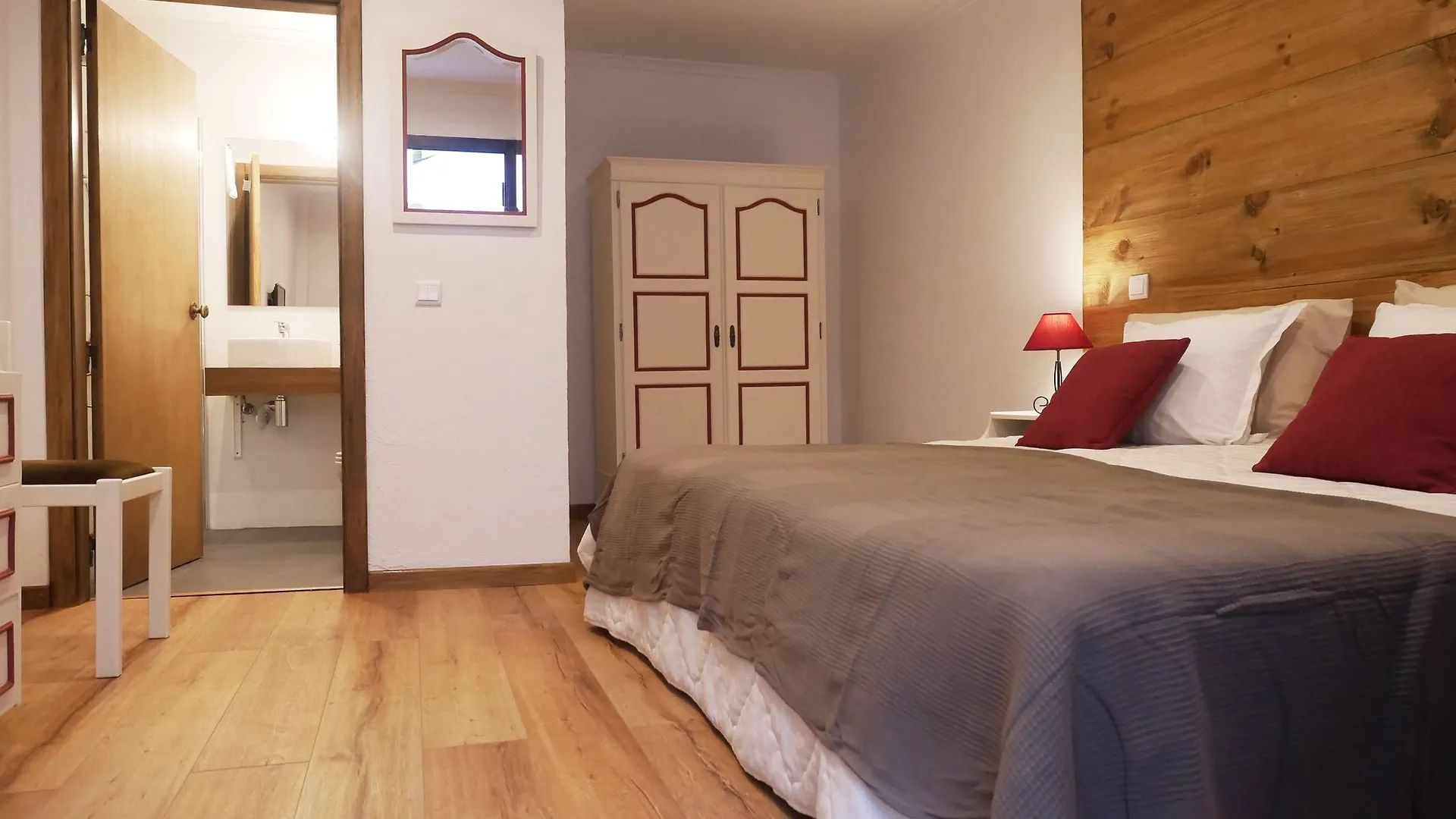 Guesthouse Vila Lusitania Funchal  Portugal